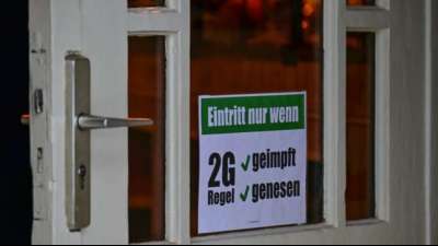 Bundesweite Corona-Inzidenz steigt bedrohlich auf &uuml;ber 319,5