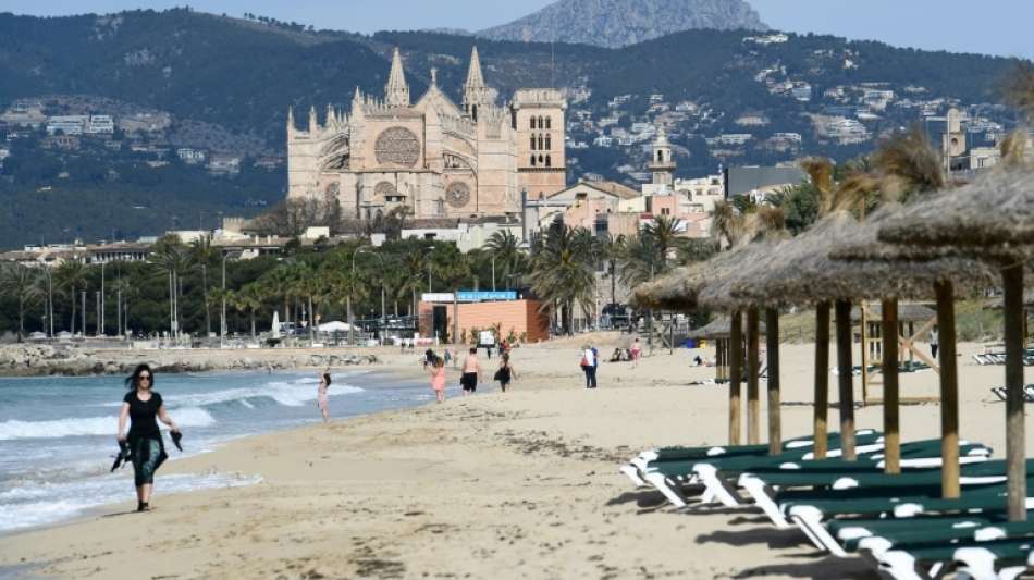 Britischer Tourist stirbt bei Sturz von Balkon auf Mallorca