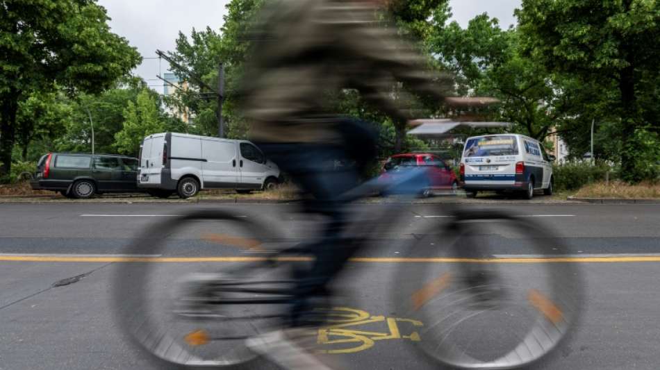 Verb&auml;nde und Gewerkschaften dringen auf Mobilit&auml;tswende