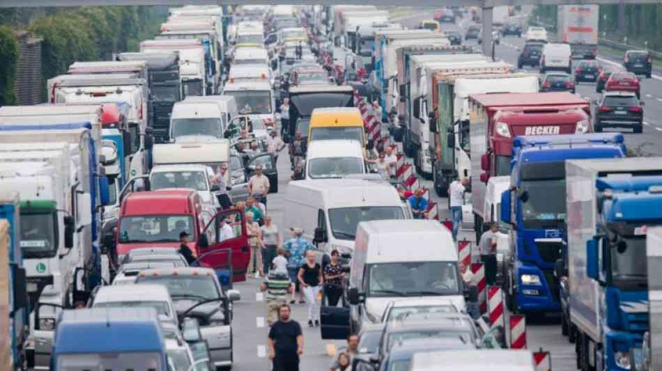 ADAC vermeldet für 2018 Staurekord auf den deutschen Autobahnen