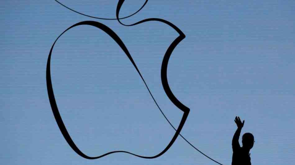 Apple steigert seinen Quartalsgewinn und beschenkt seine Aktionäre 
