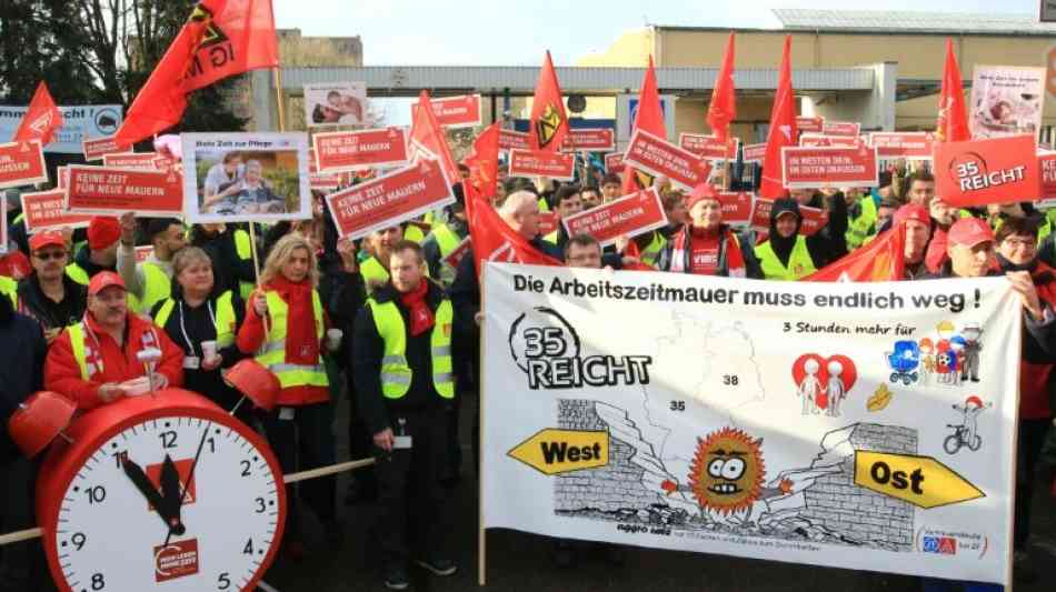 Streik: Arbeitgeber werfen IG Metall überzogene Maßnahmen vor