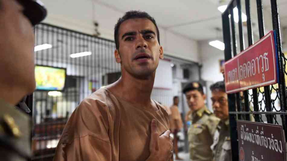 Aus Bahrain geflüchteter Fußballer kommt in Thailand nicht auf Kaution frei