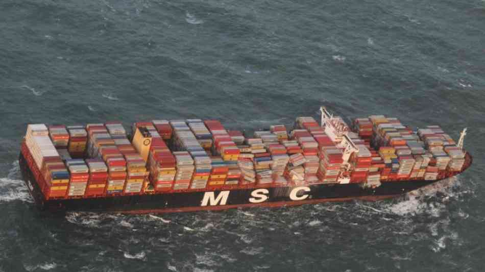 Bergung von Containern der "MSC Zoe" im deutschen Teil der Nordsee begonnen