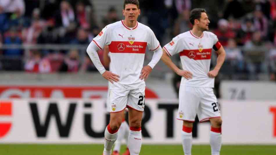 Bundesliga: VfB verliert gegen Leipzig - Schalke in Unterzahl Remis