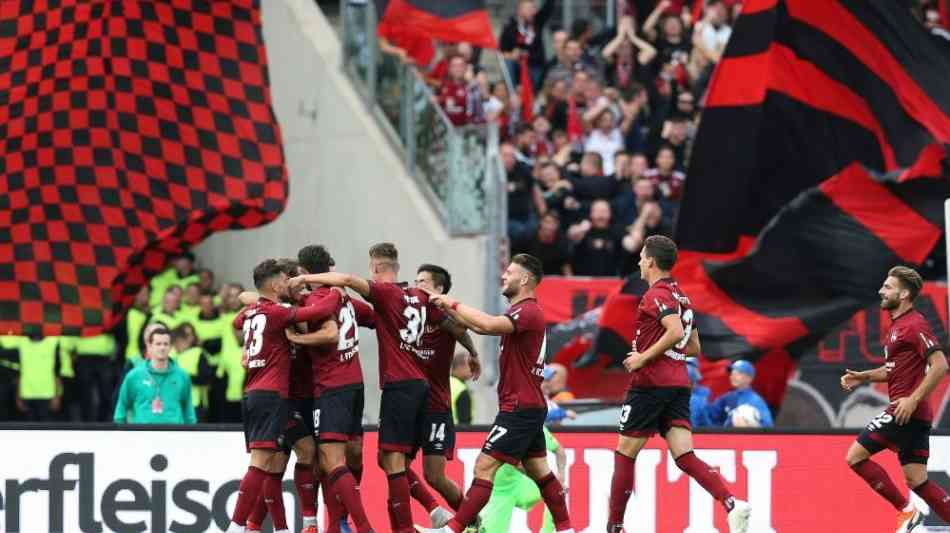 Debütant Zrelak trifft: 1. FC Nürnberg beendet Frankfurter Siegesserie