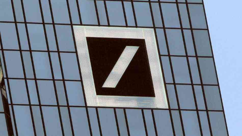 Deutsche Bank zahlt trotz Verlusts wieder Boni in Milliardenhöhe