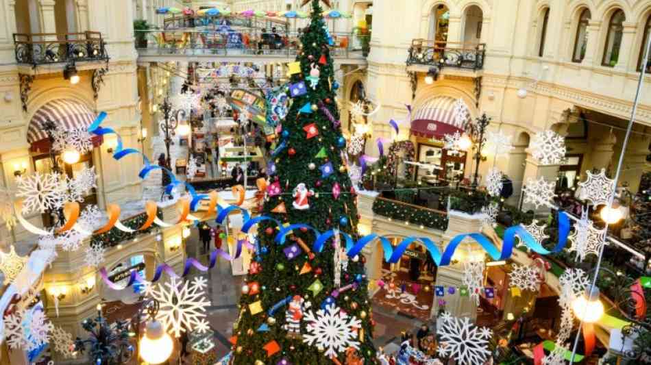 Deutschland: Weihnachtsbaumschmuck für über 127 Millionen Euro