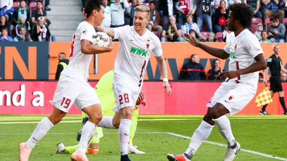 Dreierpack gegen Freiburg: Finnbogason beschert FCA ersten Heimsieg