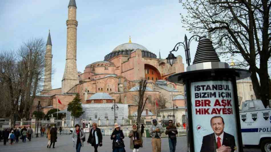 Erdogan will die Umwandlung von Hagia Sophia in eine Moschee