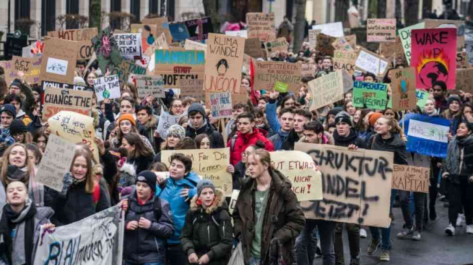 Erneut tausende Jugendliche bei bundesweiten Schulstreiks für mehr Klimaschutz