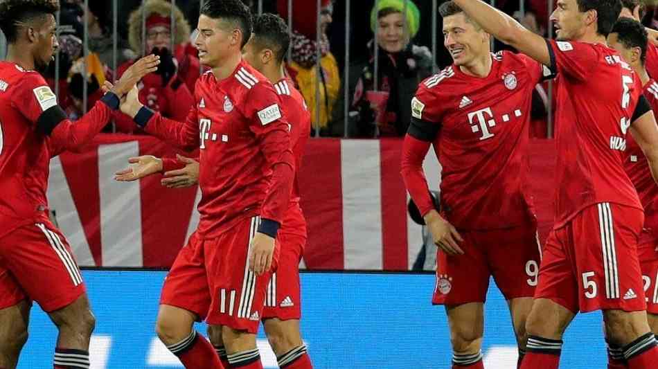 Fussball: FC Bayern nutzt mit Sieg gegen Schalke die Gunst der Stunde