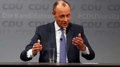 Merz erw&auml;gt Kandidatur f&uuml;r Bundestag im Hochsauerlandkreis