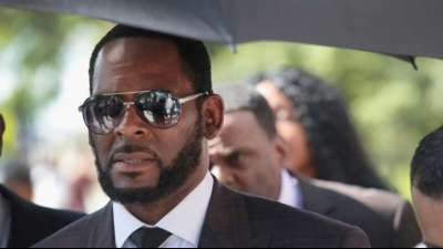 Genugtuung nach Schuldspruch im Missbrauchsprozess gegen S&auml;nger R. Kelly 