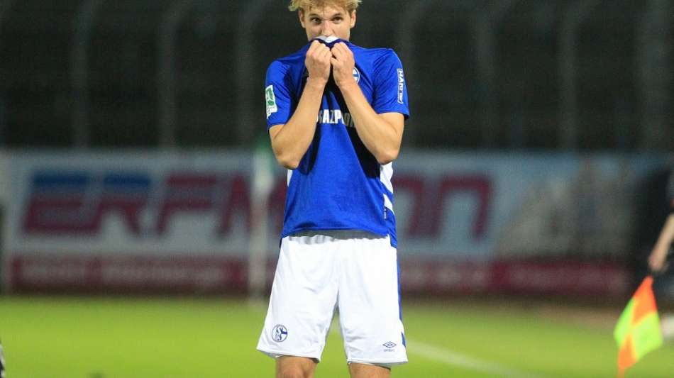 Grammozis nach Schalke-Pleite unter Druck - Aue besiegt Heidenheim