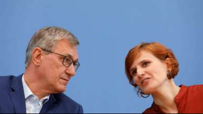 Linken-Spitze wirbt f&uuml;r wirtschaftliches Umsteuern nach dem "Corona-Schock"