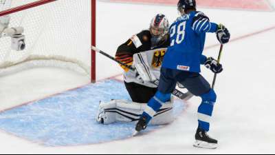 U20-WM: Eishockey-Junioren verlieren Auftakt gegen Finnland