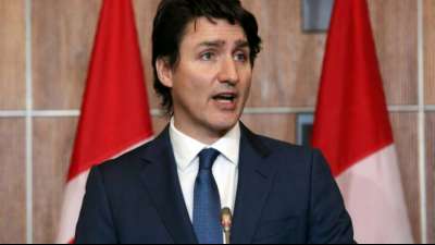 Trudeau: Der Ausnahmezustand wegen Corona-Proteste bleibt
