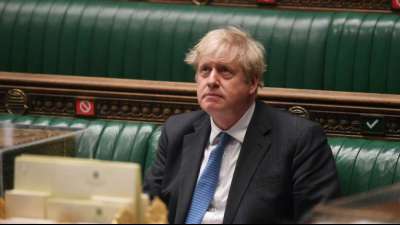Johnson in Aff&auml;re um Luxus-Renovierung seiner Wohnung zunehmend unter Druck
