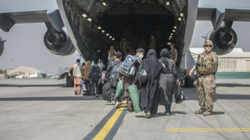 Explosion vor dem Flughafen von Kabul - Zun&auml;chst keine Angaben zu Opfern