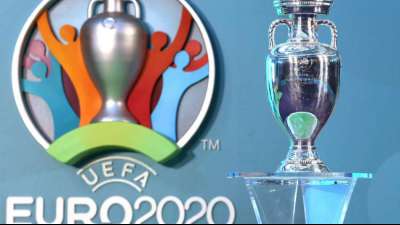 Coronavirus: UEFA will Fußball-EM auf Sommer 2021 verschieben