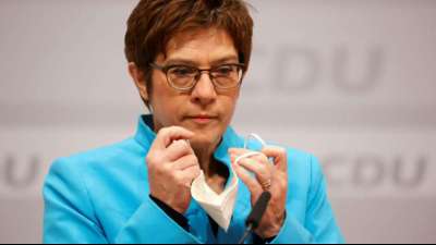 Kramp-Karrenbauer sieht wichtige Ziele des Afghanistan-Einsatzes erreicht