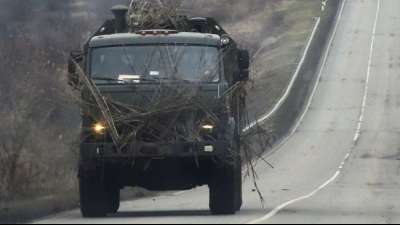 Ukraine wird an Grenze zu Russland und zu Belarus angegriffen