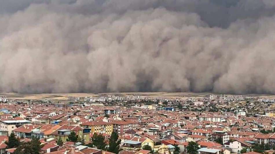 Sandsturm über Ankara - Mindestens sechs Verletzte