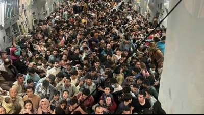 US-Milit&auml;r fliegt mehr als 3200 Menschen aus Afghanistan aus