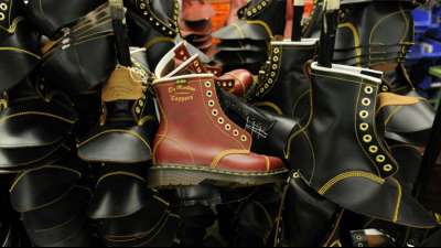 Schuhmarke Dr. Martens stiefelt an die B&ouml;rse