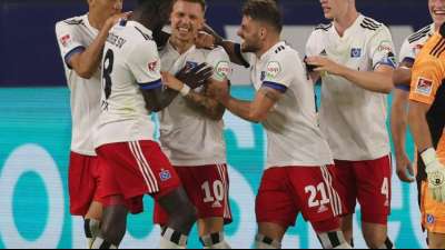 2. Liga: Doppelpacker Kittel l&auml;sst Hamburg jubeln - N&uuml;rnberg verspielt F&uuml;hrung