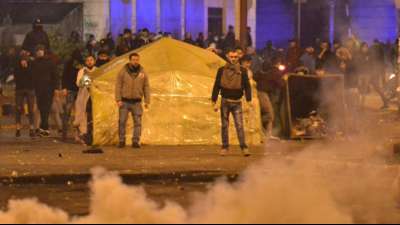 Libanon: 30 Verletzte bei Protesten gegen Corona-Ma&szlig;nahmen
