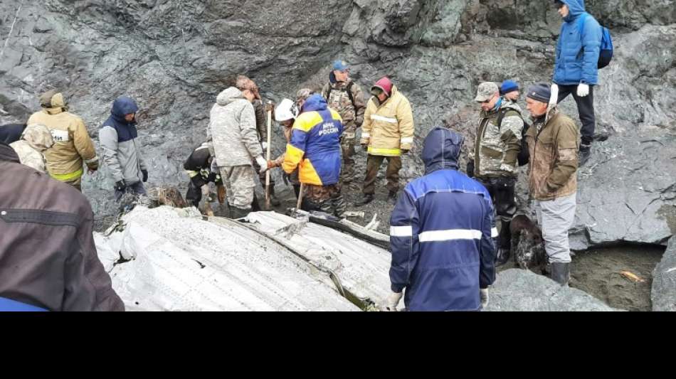 Suchtrupps bergen neun Leichen nach Flugzeugabsturz im Fernen Osten Russlands