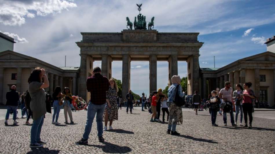 Ostdeutschland liegt bei Wirtschaftsleistung weiterhin deutlich zur&uuml;ck