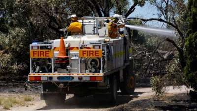 Buschfeuer bedroht Vororte der westaustralischen Küstenstadt Perth