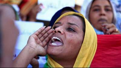 Bewaffnete Gruppe pl&uuml;ndert Lagerhaus mit 2000 Tonnen Lebensmittelhilfen im Sudan