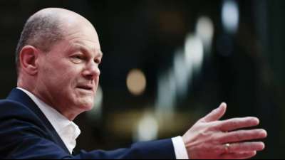 SPD stimmt Koalitionsvertrag mit Gr&uuml;nen und FDP zu