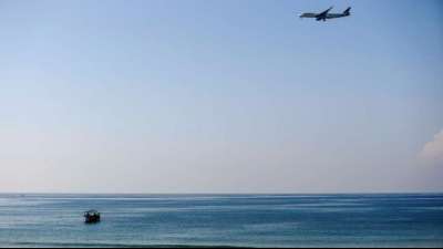 Zahl der Flugpassagiere ging 2020 weltweit um 60 Prozent zurück