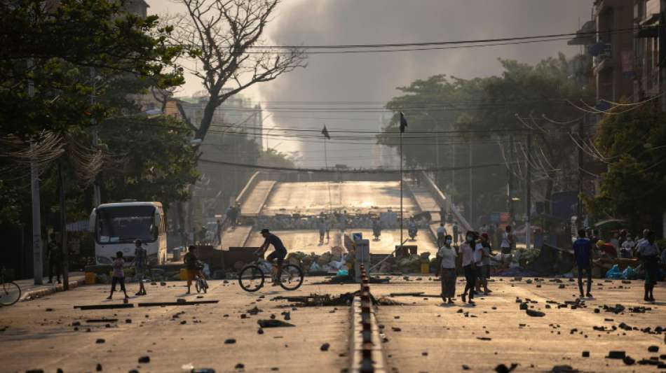 Yango: Einwohner fliehen vor Gewalt vor Diktatur der Milit&auml;rjunta