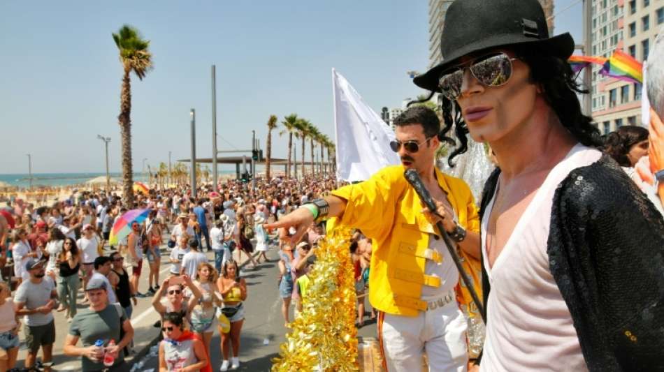 Zehntausende beteiligen sich an Gay-Pride-Parade in Tel Aviv
