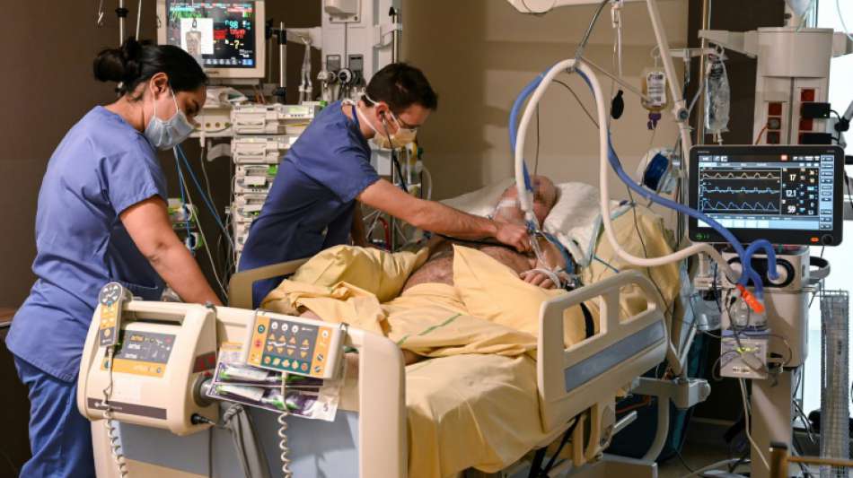 Impfkommission warnt vor Lockerung von Corona-Schutzma&szlig;nahmen