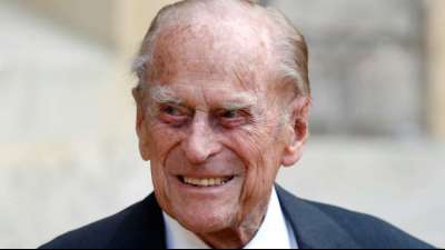 Prinz Philip in Londoner Krankenhaus eingeliefert