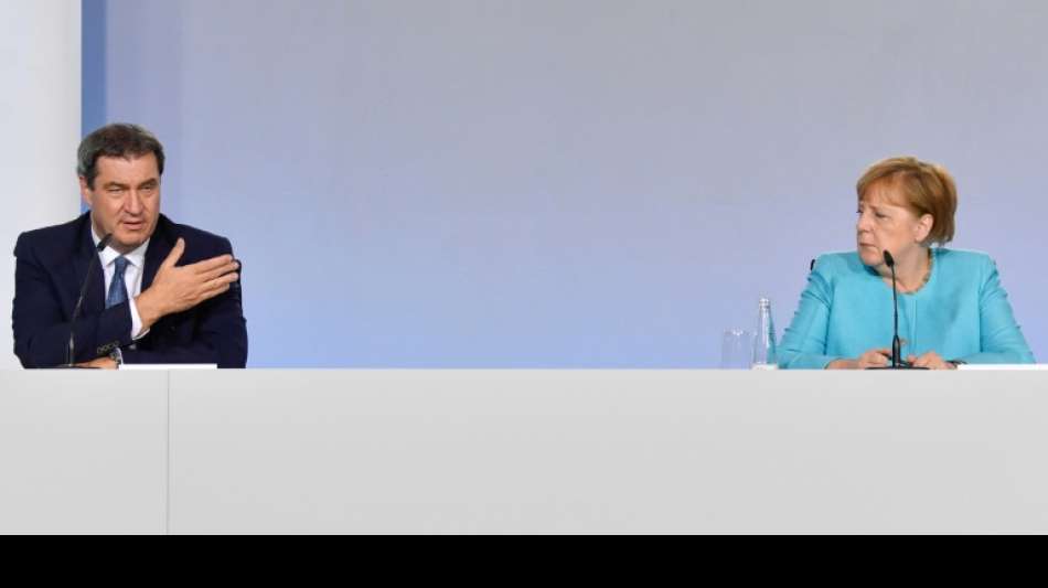 S&ouml;der vermisst Merkels per SMS geschickte Lebensweisheiten