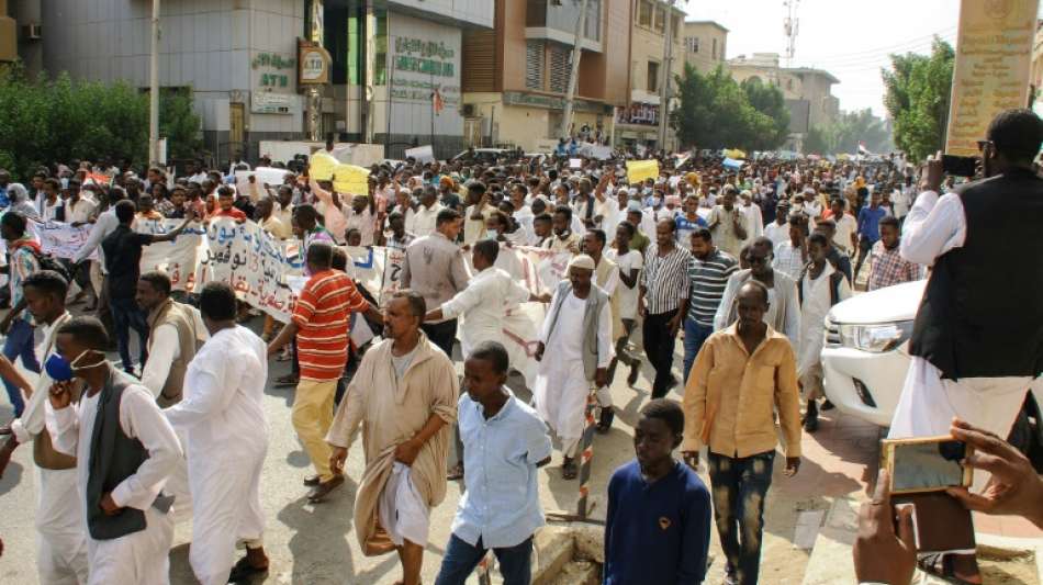 Erneut tausende Teilnehmer bei Massenprotesten gegen Putsch im Sudan
