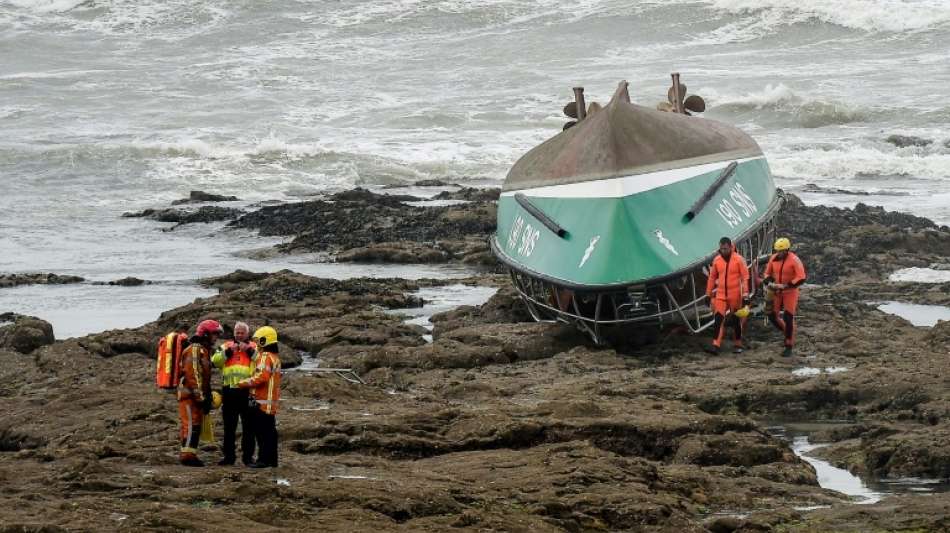 Drei Seenotretter bei Sturm-Einsatz vor französischer Atlantikküste umgekommen