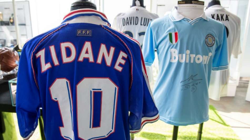 Trikot von Ex-Fußballstar Zidane für 108.000 Dollar versteigert