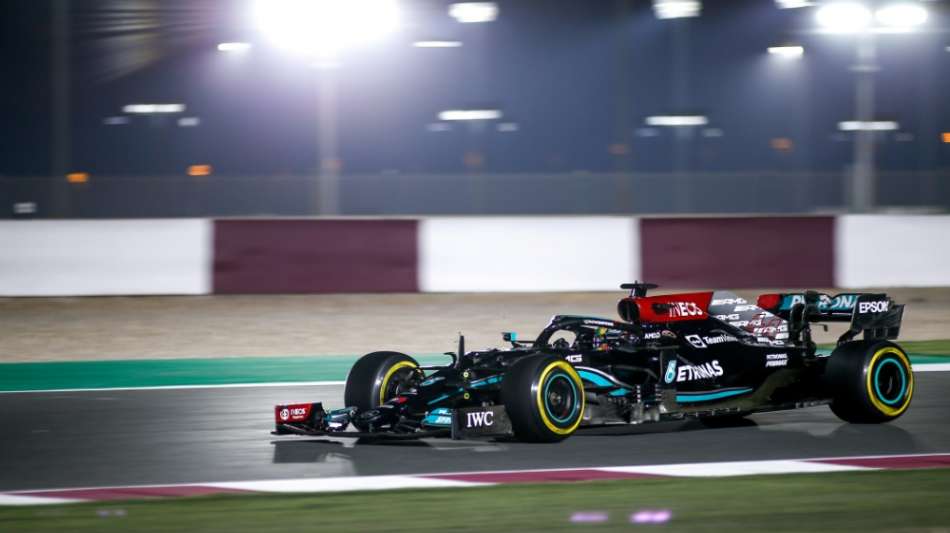 Formel 1: Hamilton gewinnt in Katar vor Verstappen