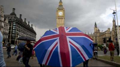 Kurse in London am ersten Handelstag nach dem Brexit im Plus