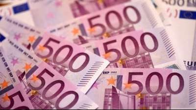 Franz&ouml;sische Polizei sucht Besitzer von Elefanten-Spardose mit 85.000 Euro