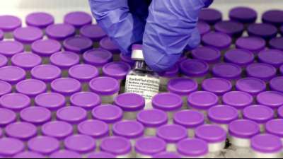 Kritik an Bundesregierung wegen der schleppenden Impfstarts